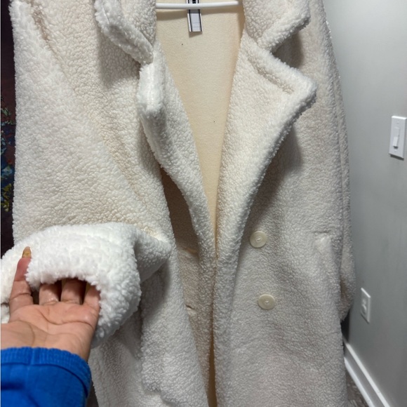 Pink Victoria’s Secret Plush Teddy Long Coat L - Picture 8 of 8